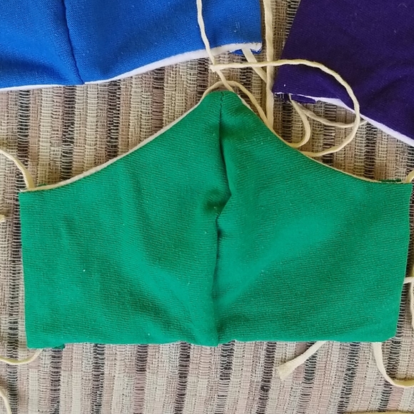 5 Handmade Kids Assorted Washable Face Masks - Picture 6 of 9